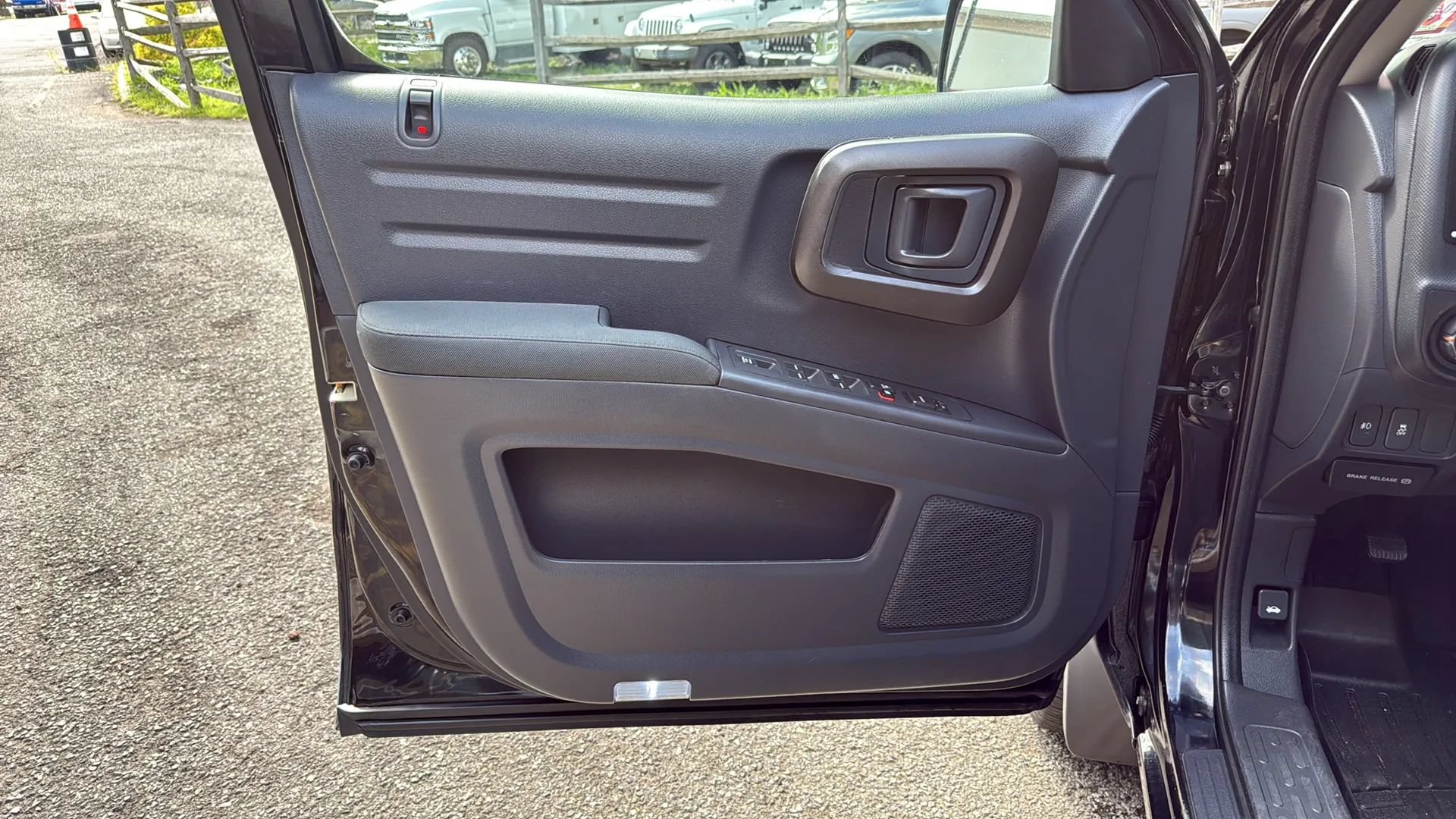 Used 2013 Honda Ridgeline Sport image 13