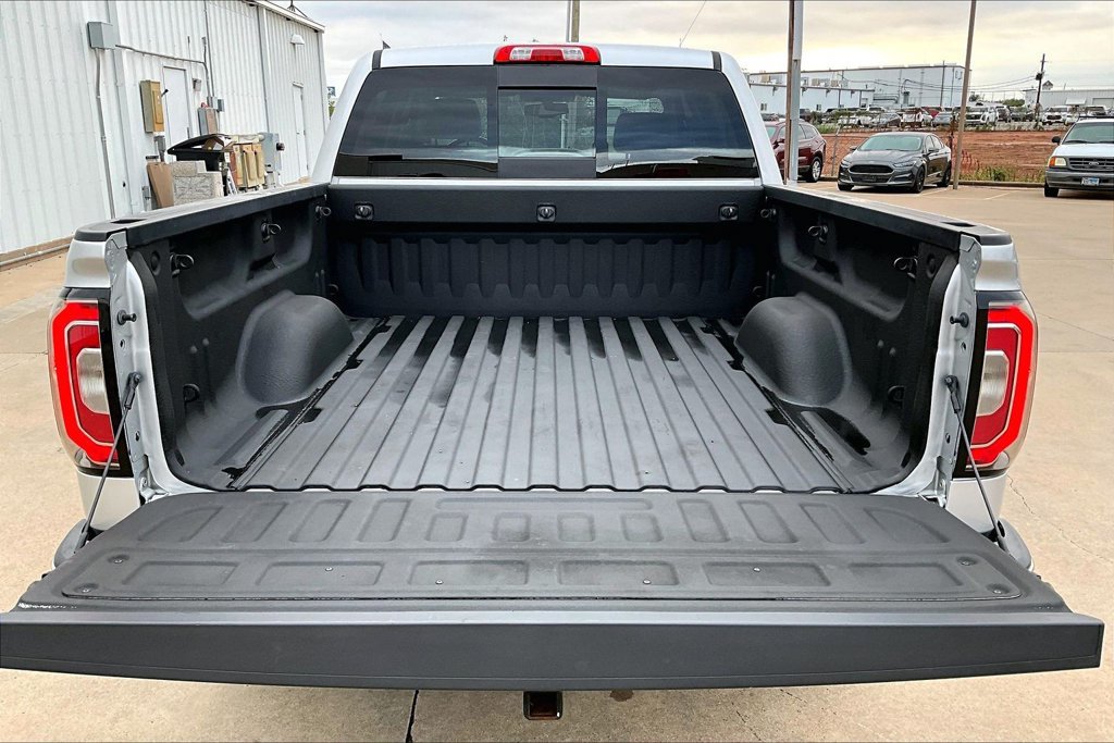 Used 2018 GMC Sierra 1500 SLT w/ Texas SLT Premium Package AWD/4WD image 33