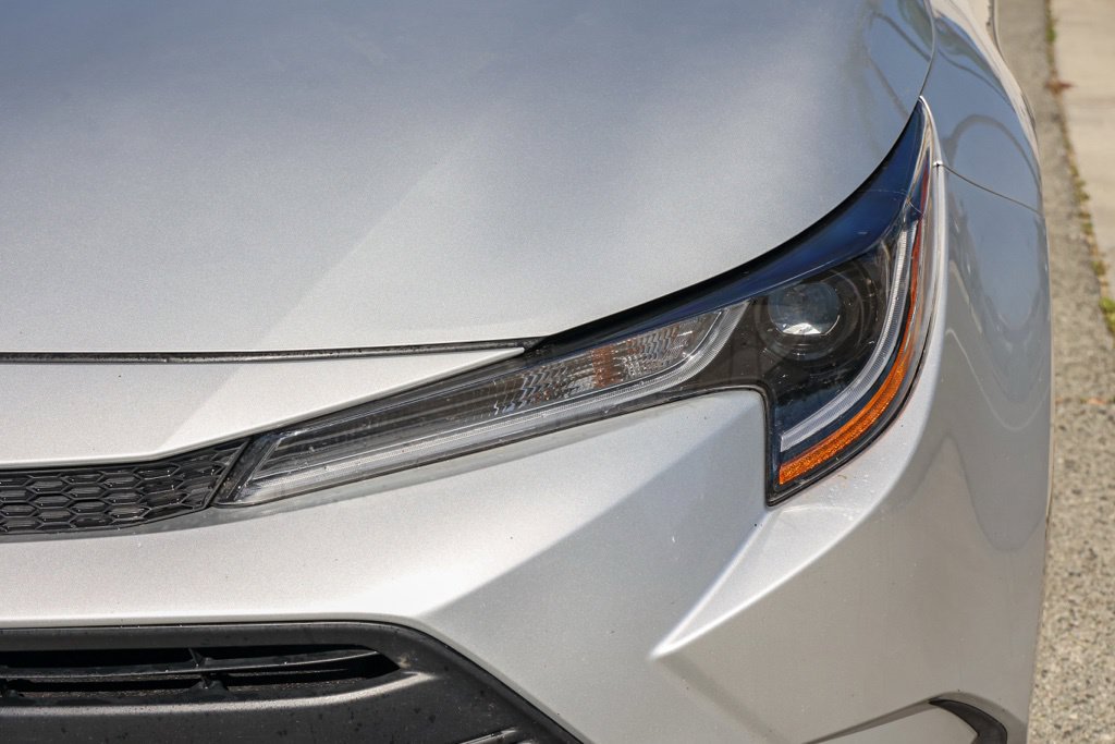Used 2025 Toyota Corolla LE FWD image 11