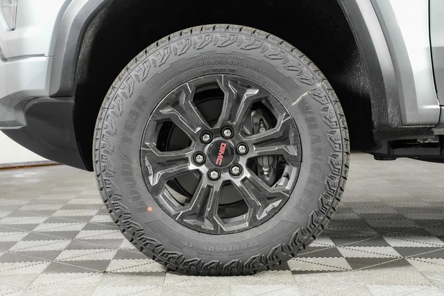 New 2025 GMC Canyon Elevation w/ Convenience Package image 47