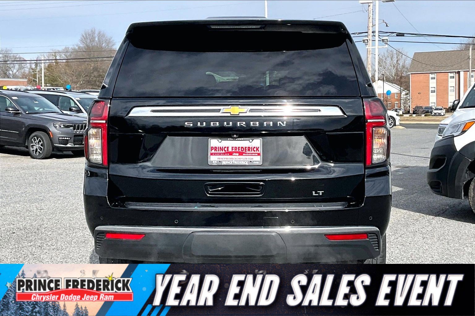 Used 2021 Chevrolet Suburban LT image 4