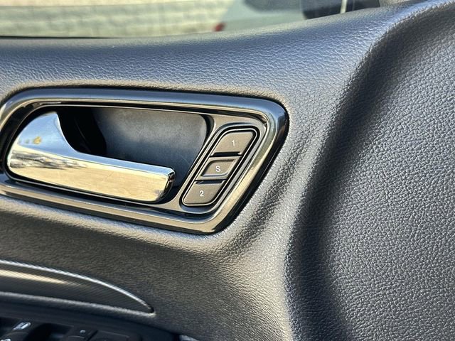 Used 2022 Dodge Durango R/T image 38