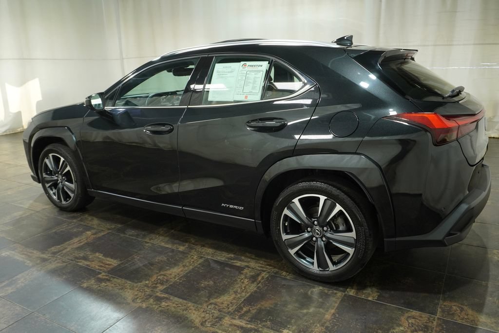 Used 2022 Lexus UX 250h w/ Premium Package AWD/4WD image 8