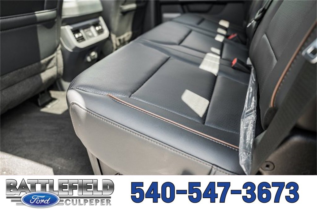 New 2026 Ford F350 Lariat w/ Chrome Package image 32