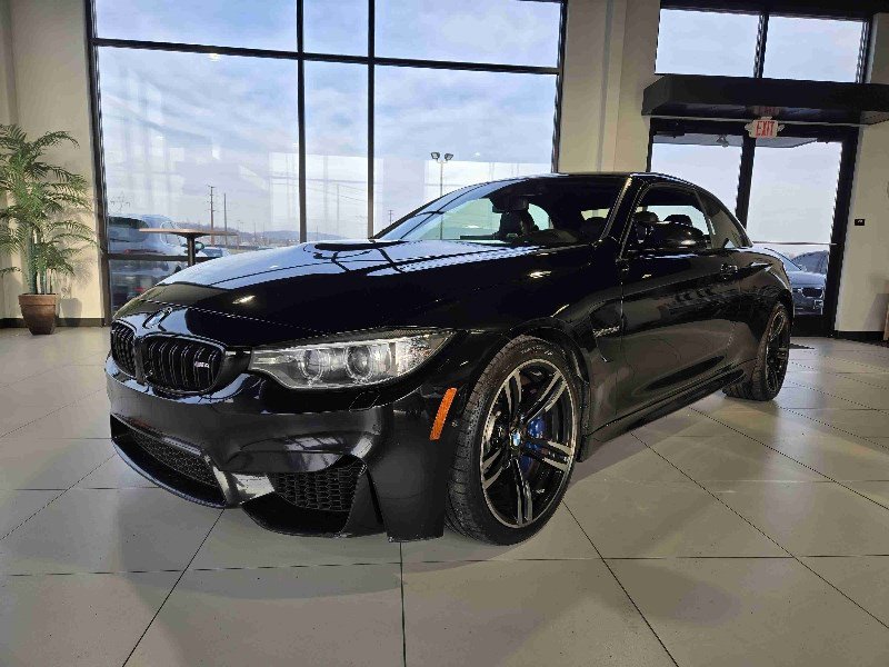 Used 2016 BMW M4 Convertible image 7