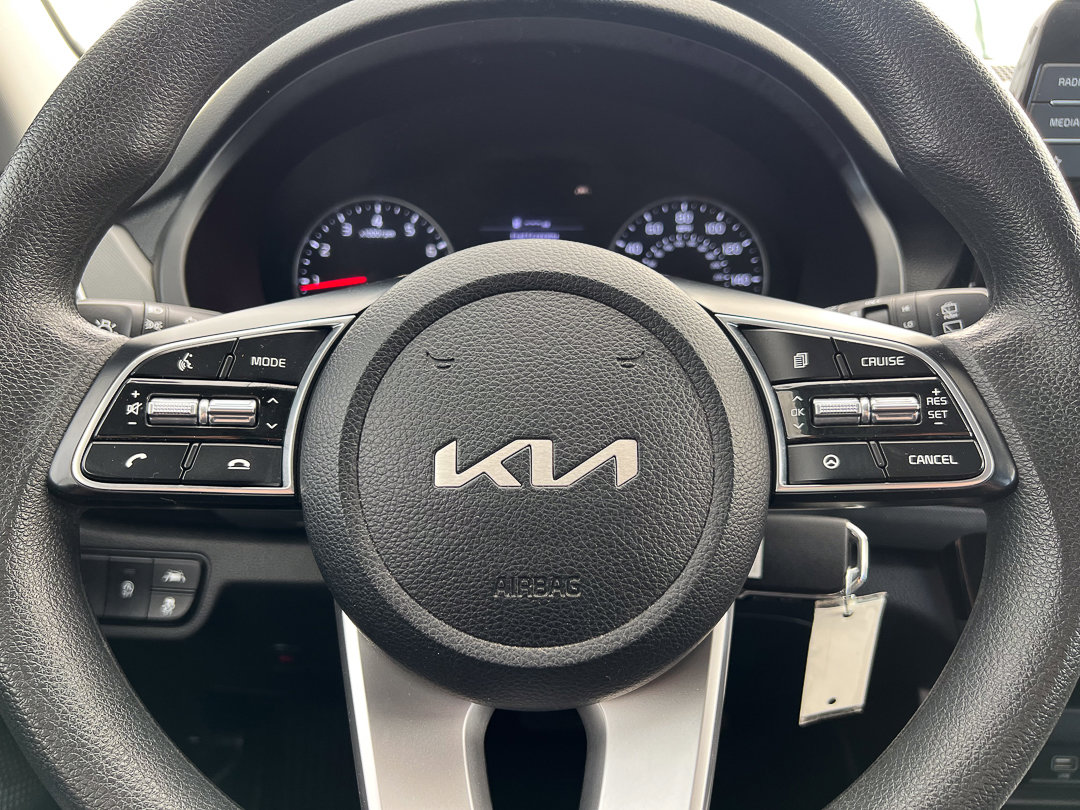 Used 2023 Kia Seltos LX AWD/4WD image 16