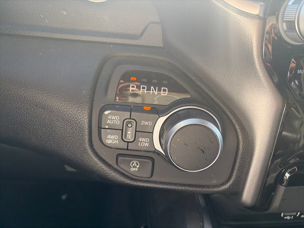 Used 2025 RAM 1500 Big Horn AWD/4WD image 23