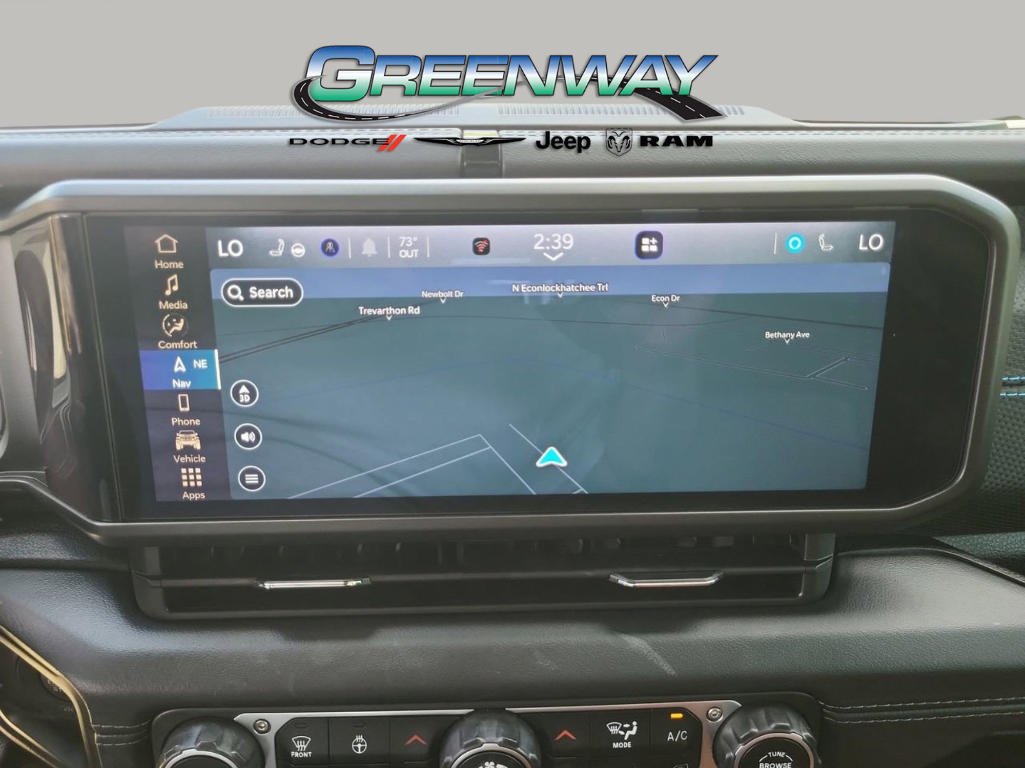Used 2024 Jeep Wrangler Unlimited Rubicon 4xe w/ Capability Package AWD/4WD image 15
