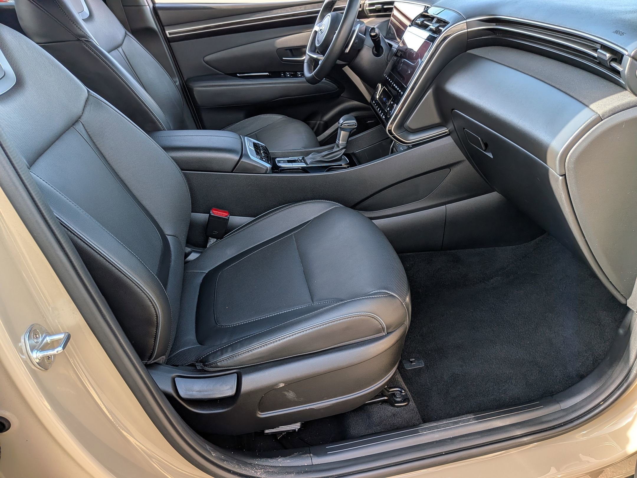 Used 2023 Hyundai Santa Cruz Limited image 35