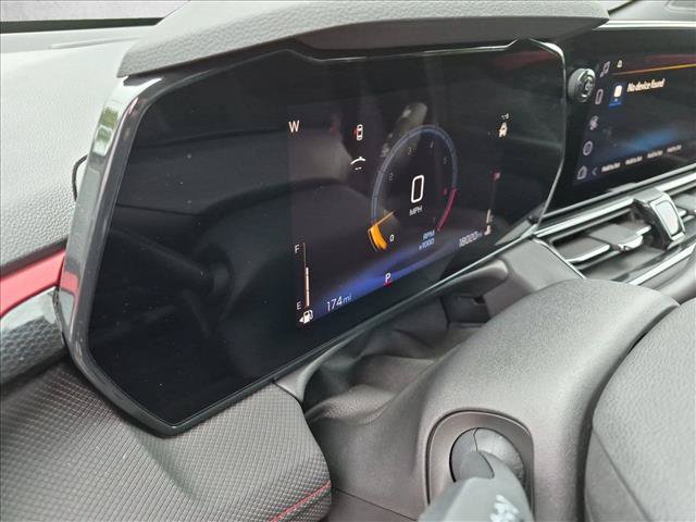 Used 2024 Chevrolet TrailBlazer RS w/ Convenience Package FWD image 11