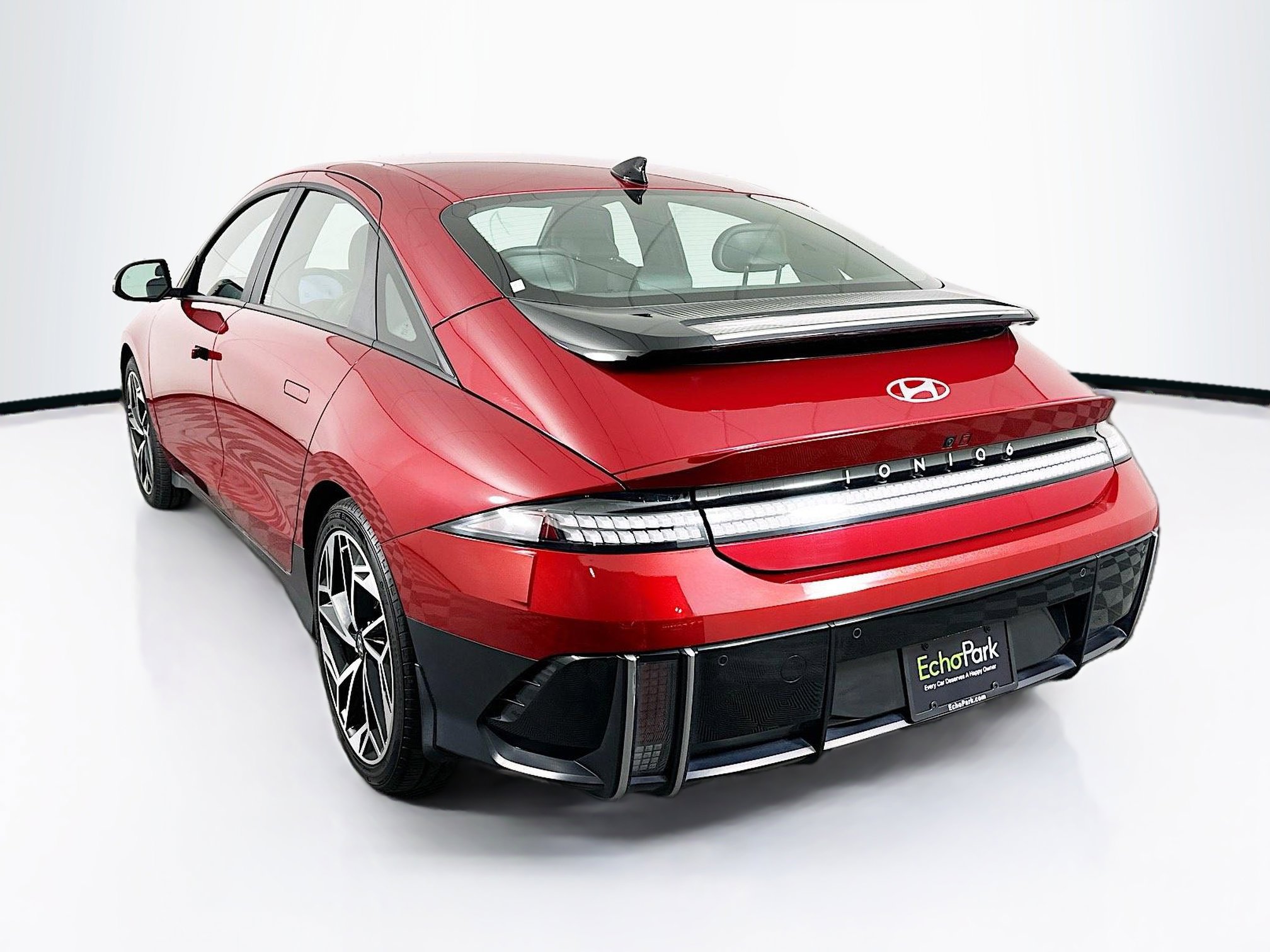 Used 2023 Hyundai Ioniq 6 SEL image 5