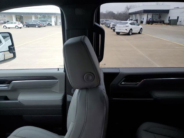 New 2026 GMC Sierra 2500 SLT w/ SLT Premium Package AWD/4WD image 12