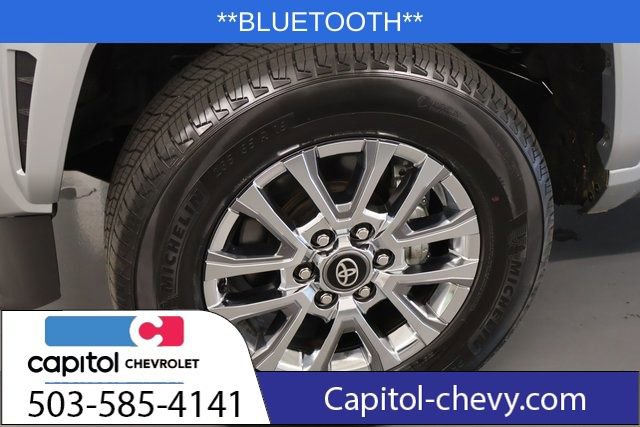 Used 2024 Toyota Tacoma Limited w/ Limited Package (LT) AWD/4WD image 9