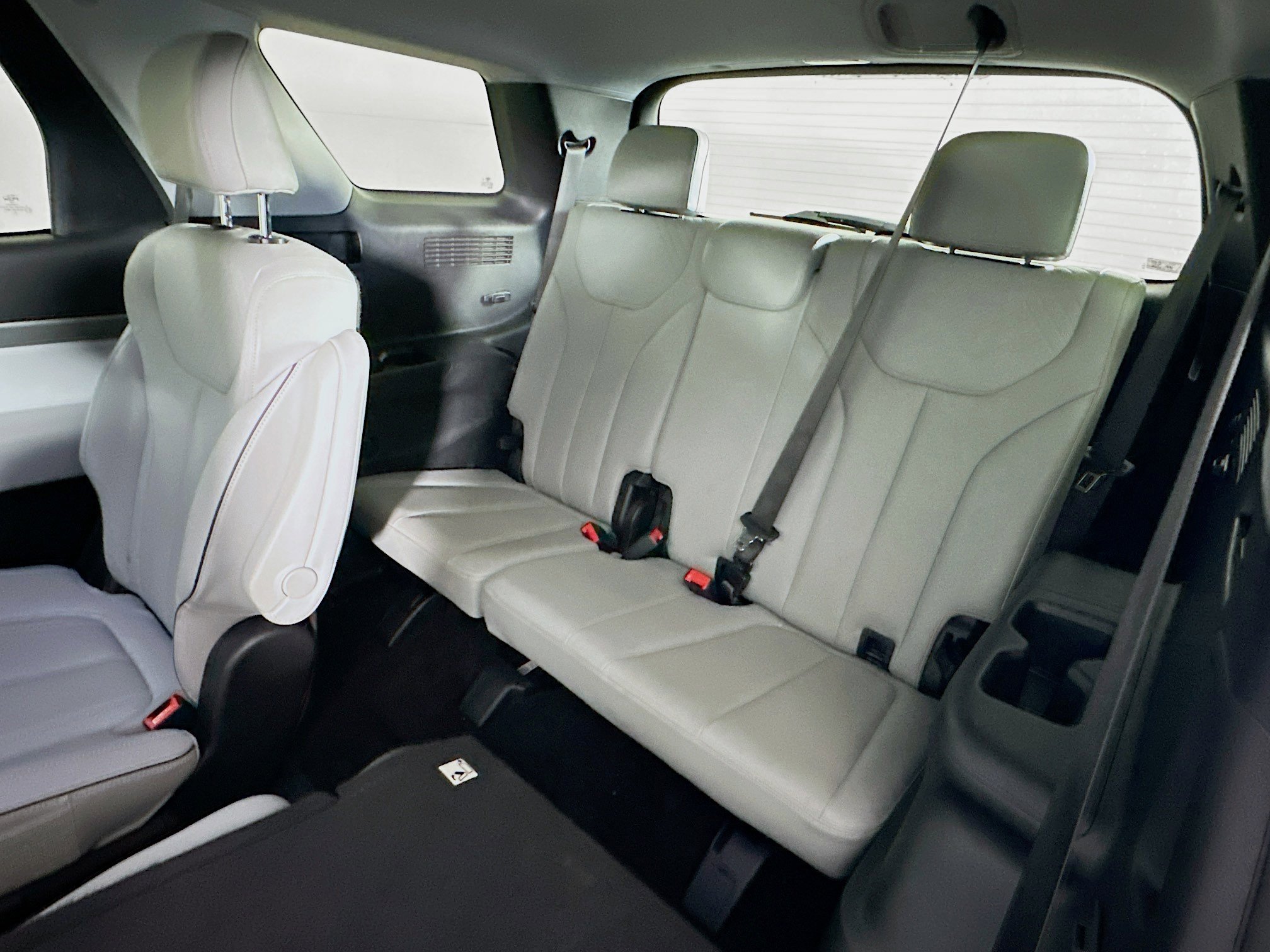 Used 2025 Hyundai Palisade SEL image 29