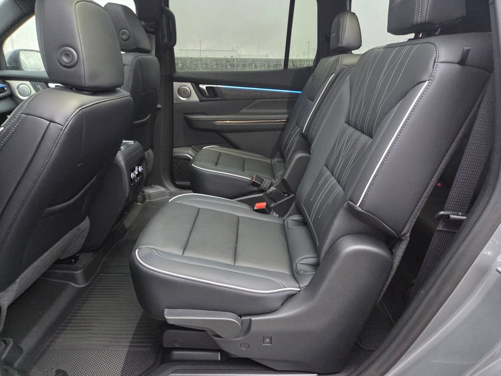 New 2026 Buick Enclave Avenir w/ Super Cruise Package AWD/4WD image 36