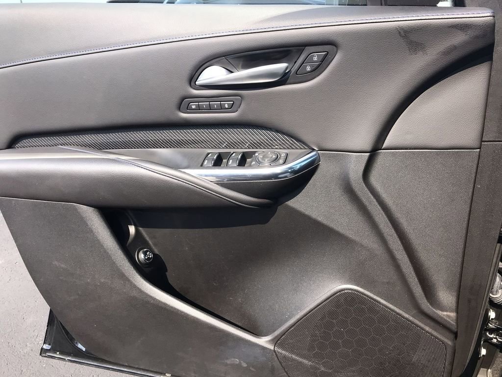 Used 2024 Cadillac XT4 Sport w/ LPO, Floor Liner Package AWD/4WD image 13