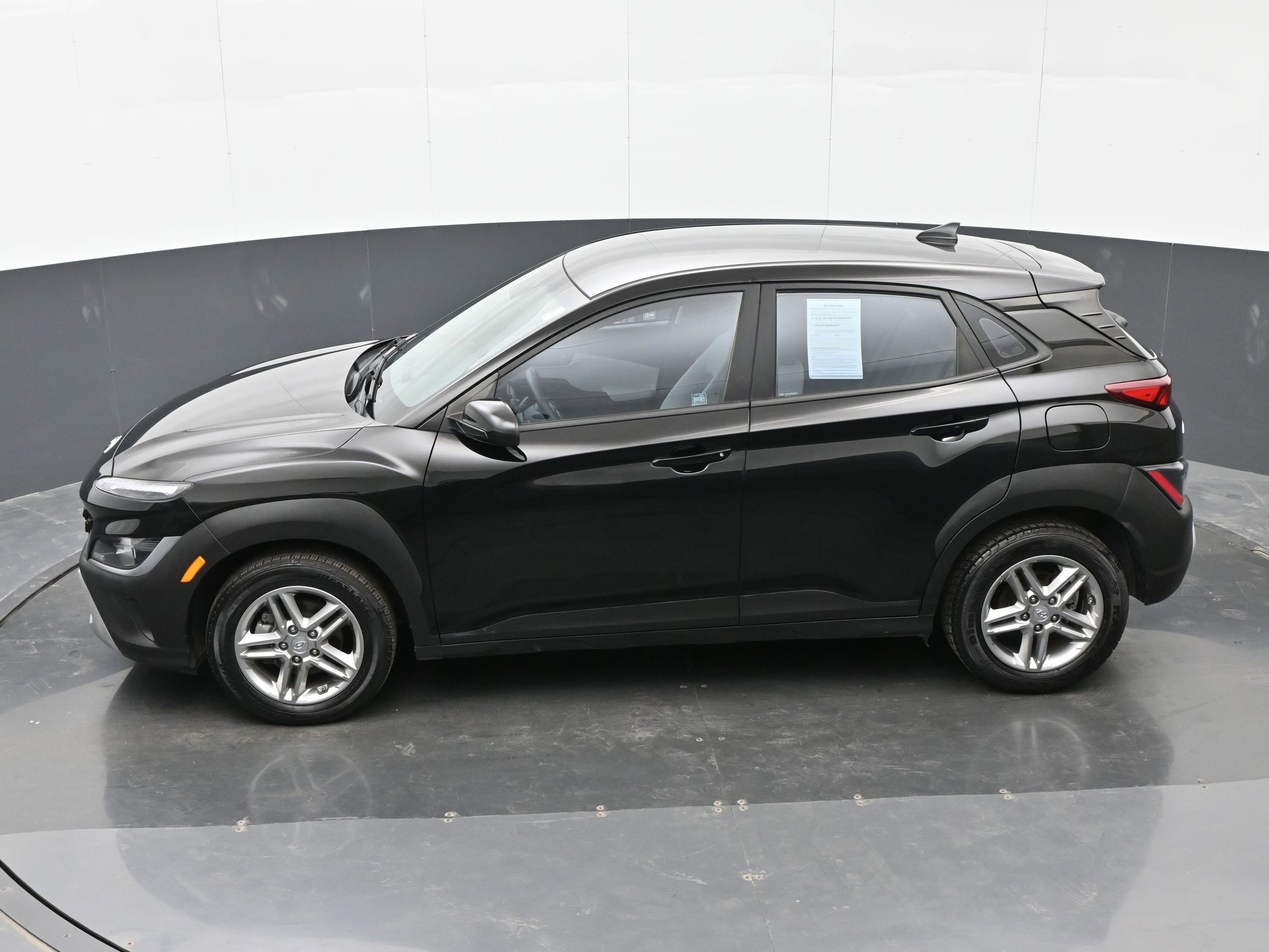 Certified 2022 Hyundai Kona SE image 36