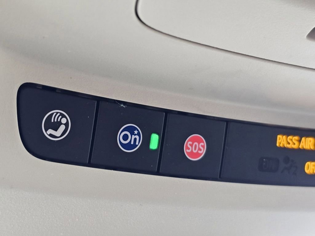 Used 2022 Buick Envision Preferred w/ Safety Package FWD image 31