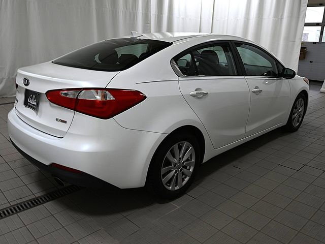 Used 2015 Kia Forte EX FWD image 11