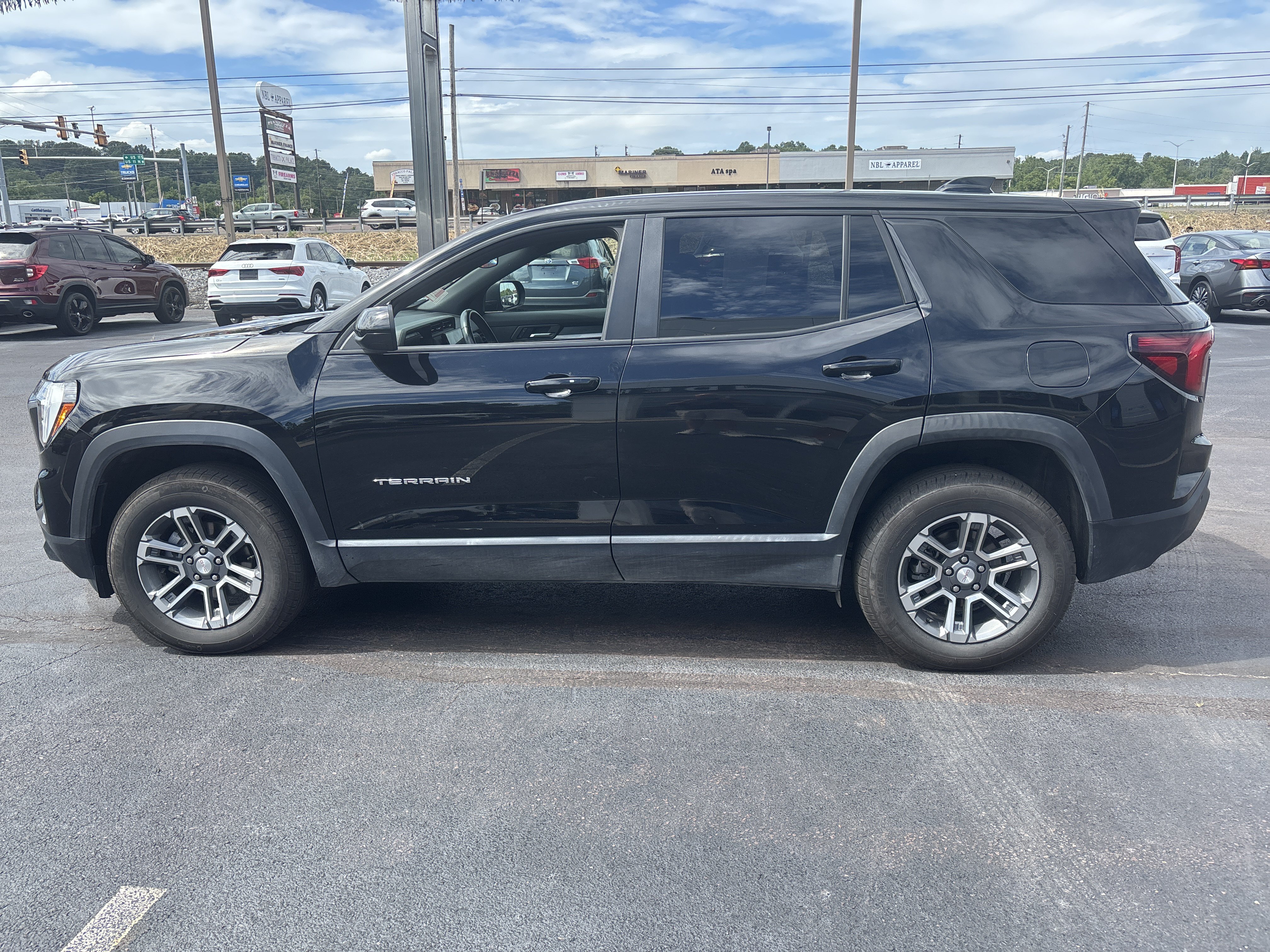Used 2026 GMC Terrain Elevation AWD/4WD image 7
