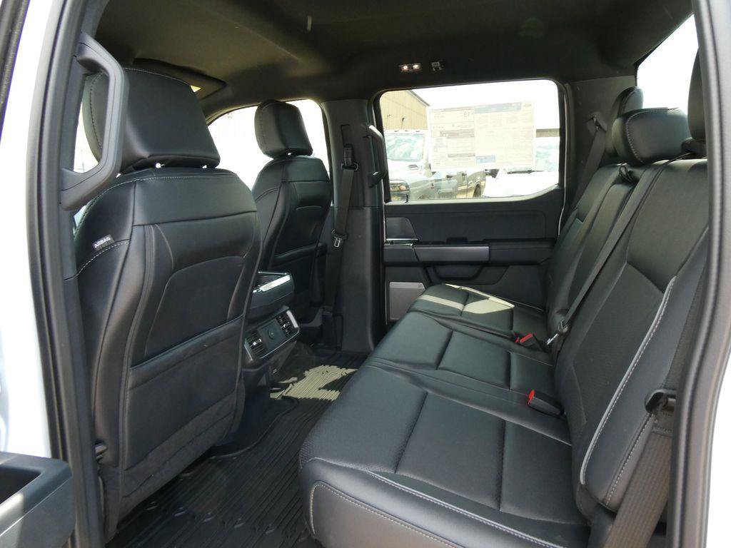 New 2026 Ford F150 Lariat w/ FX4 Off-Road Package AWD/4WD image 15