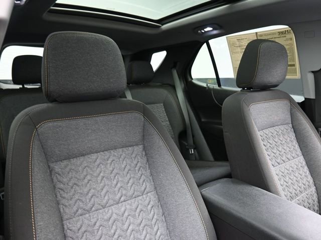 Used 2024 Chevrolet Equinox LT image 28