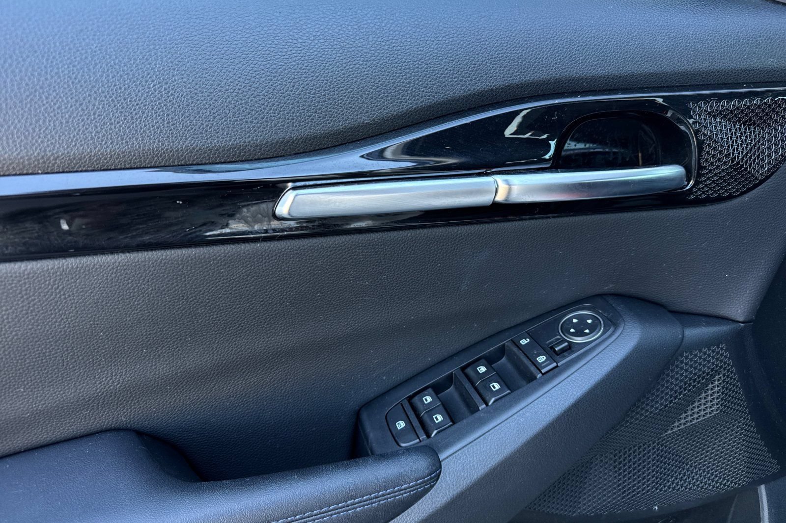 Used 2022 Kia Seltos Nightfall Edition AWD/4WD image 11