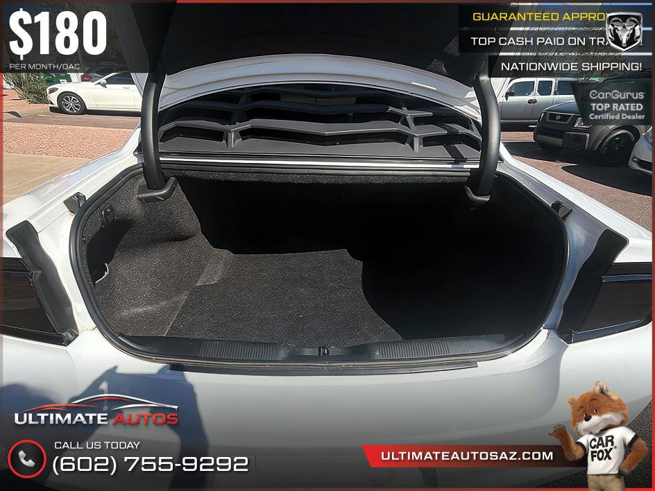 Used 2014 Dodge Charger SE RWD image 12