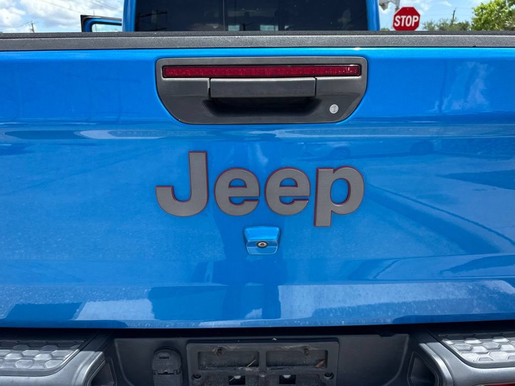 Used 2020 Jeep Gladiator Rubicon w/ Dual Top Group AWD/4WD image 33