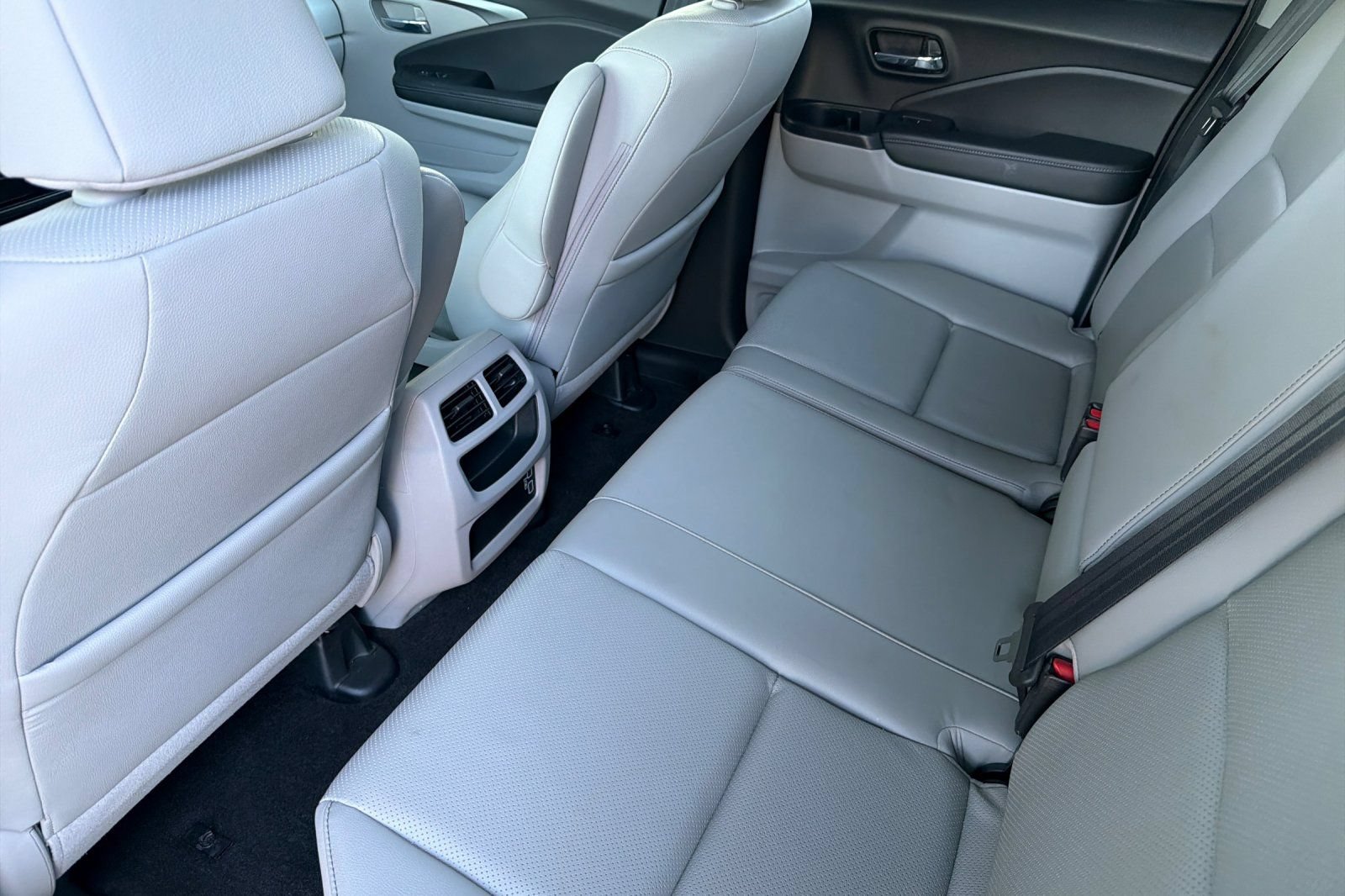 Used 2023 Honda Ridgeline RTL-E image 12
