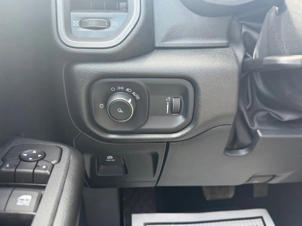 New 2026 RAM 1500 Tradesman AWD/4WD image 14