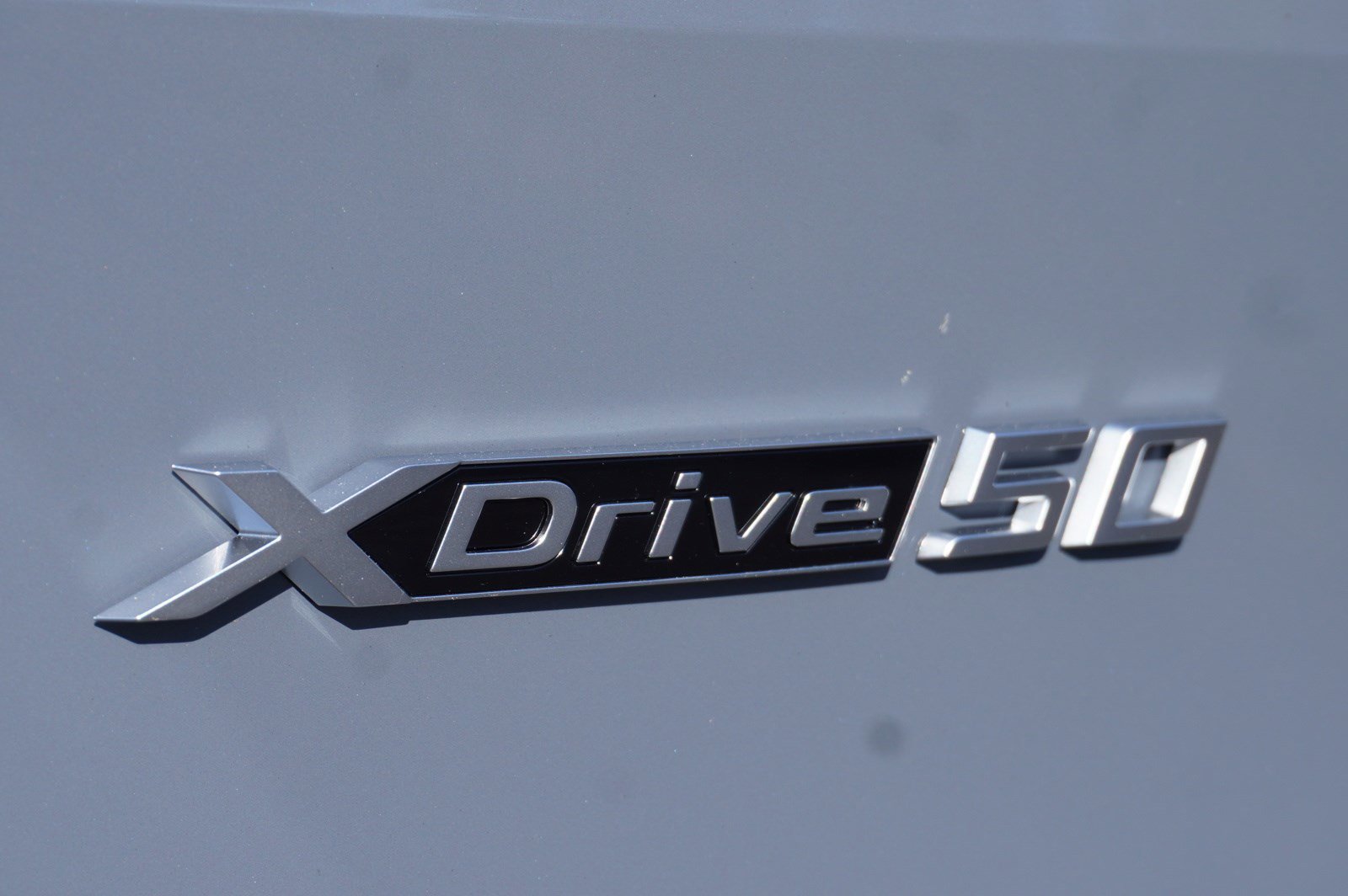 New 2025 BMW iX xDrive50 image 28