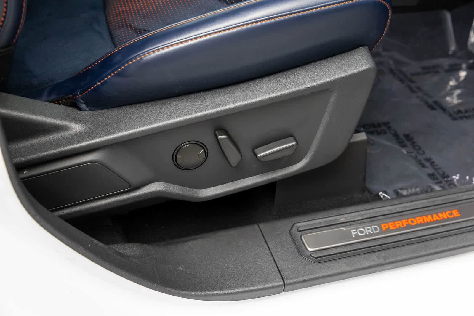 Used 2025 Ford Bronco Raptor w/ Interior Carbon Fiber Pack image 43