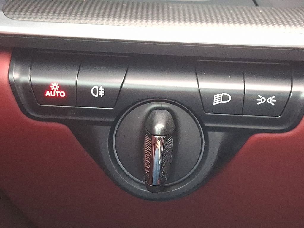 Certified 2024 Porsche 911 Turbo image 28