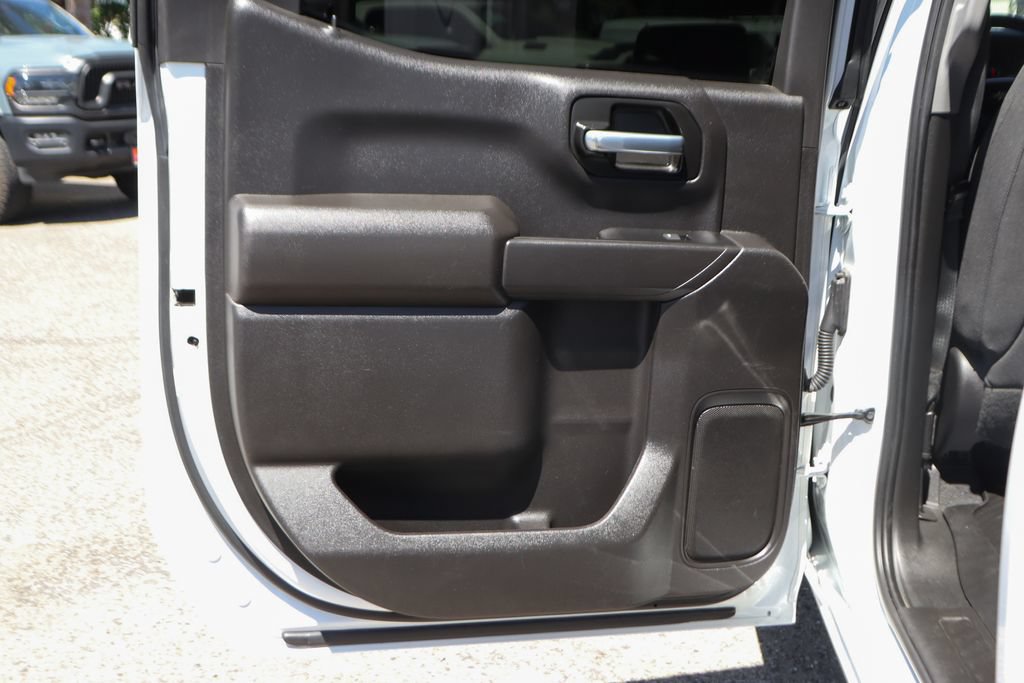 Used 2022 Chevrolet Silverado 1500 LT RWD image 31