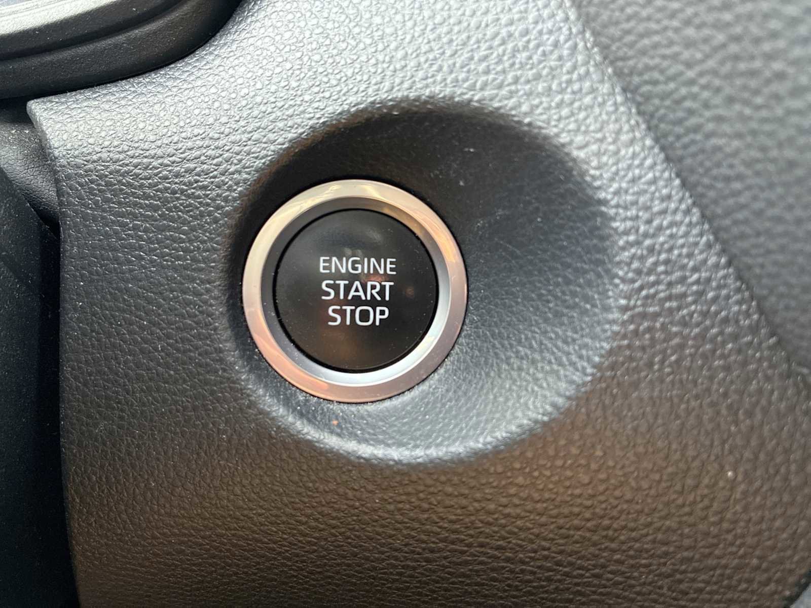 Used 2023 Toyota Corolla Cross LE image 16