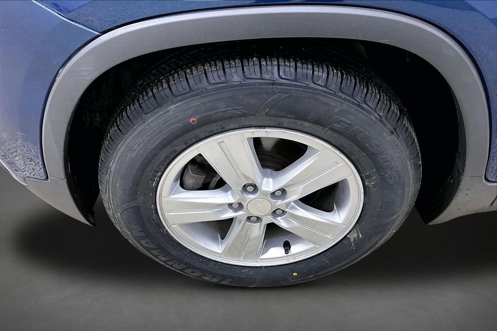 Used 2019 Chevrolet Trax LT w/ Driver Confidence Package image 32