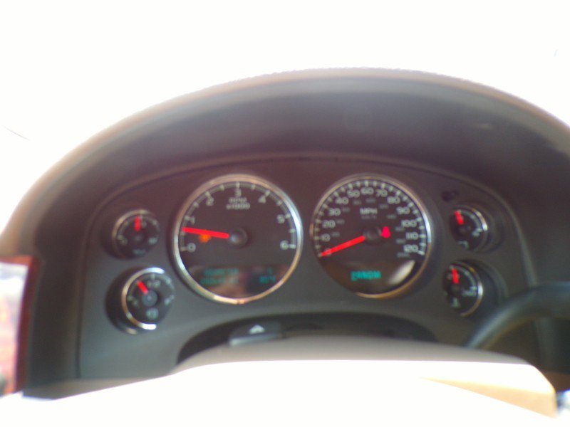 Used 2010 Chevrolet Suburban LTZ image 12