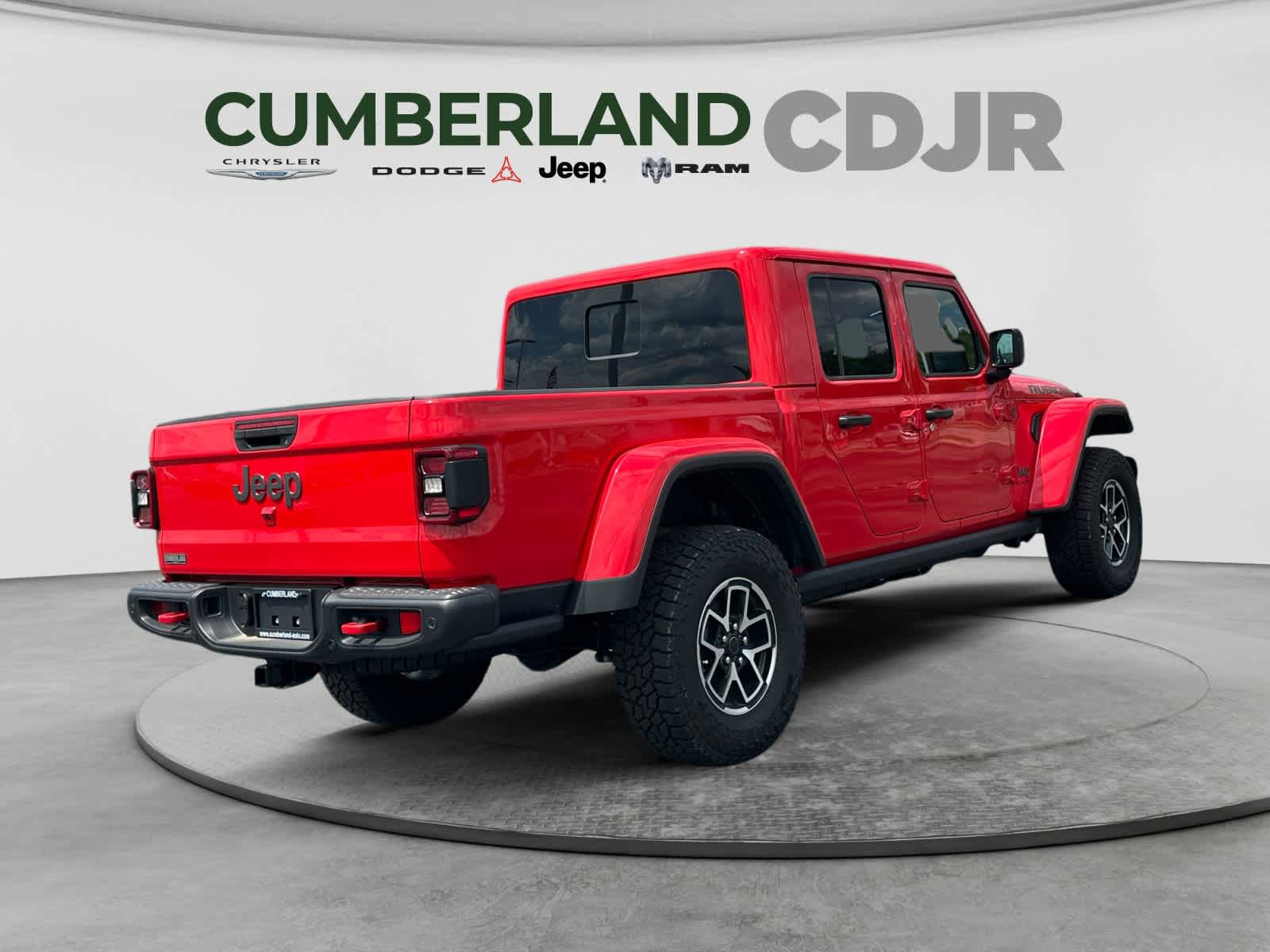 New 2025 Jeep Gladiator Rubicon w/ Safety Group AWD/4WD image 6