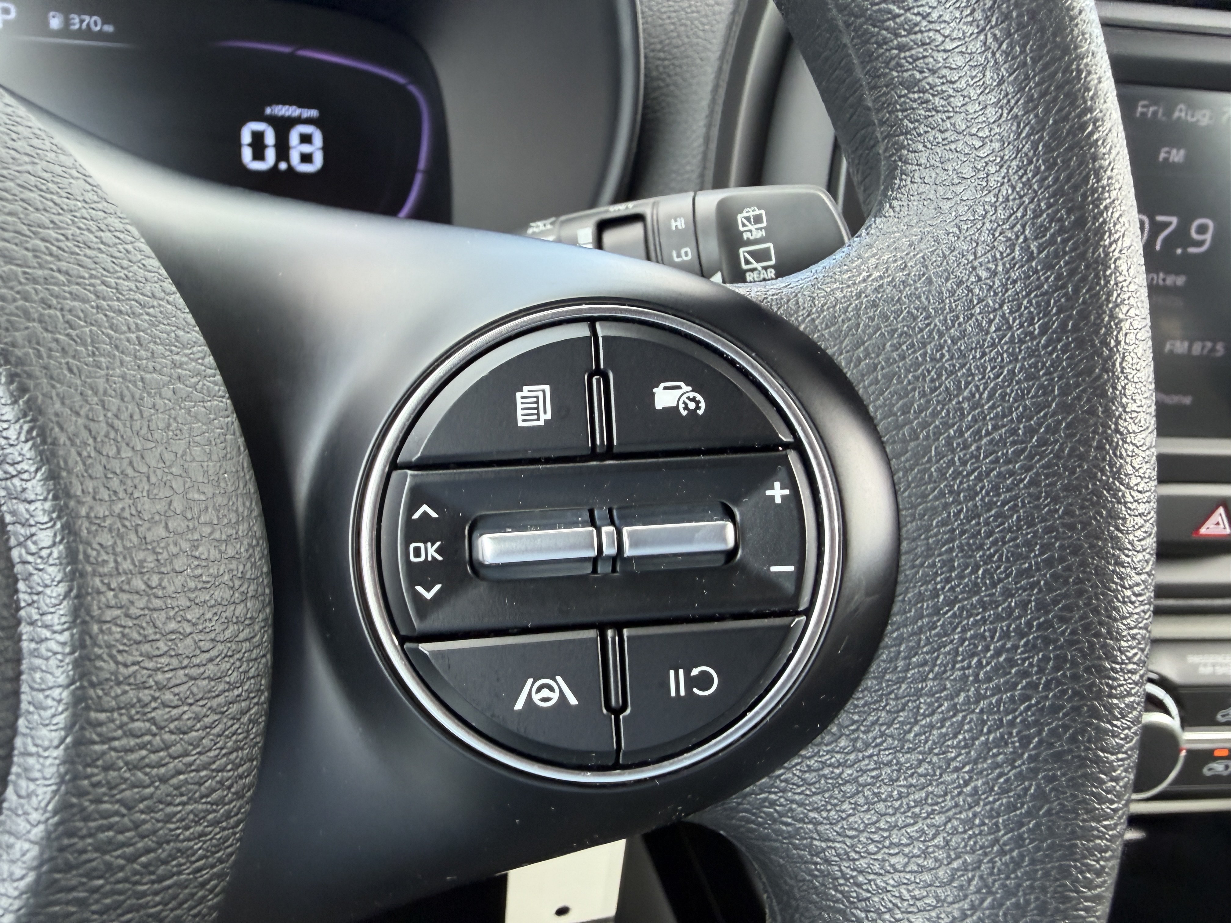 Certified 2023 Kia Soul LX FWD image 27
