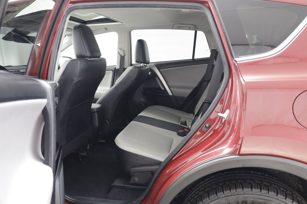 Used 2018 Toyota RAV4 Limited w/ All Weather Liner Package AWD/4WD image 15