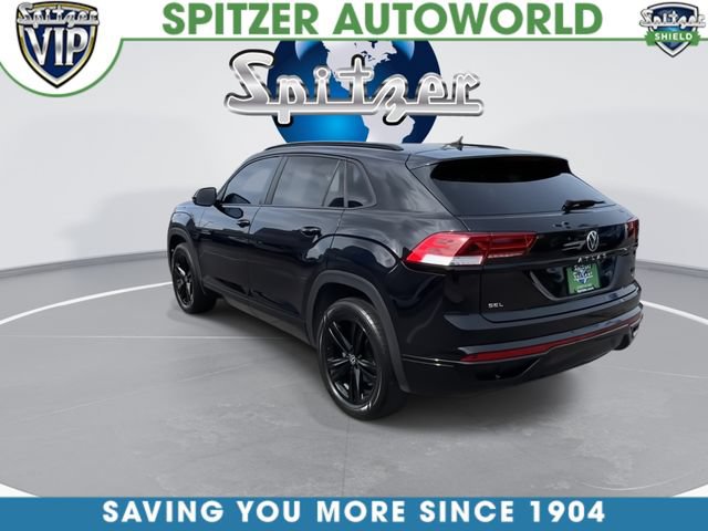 Used 2023 Volkswagen Atlas Cross Sport SEL R-Line AWD/4WD image 7