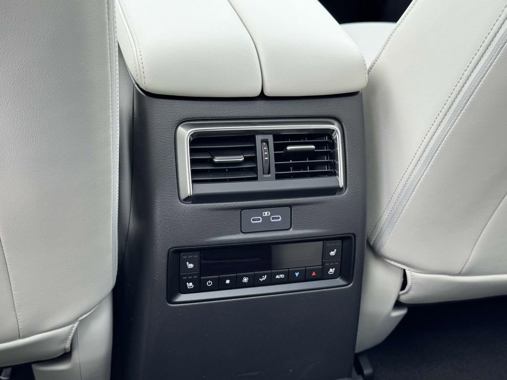 New 2025 MAZDA CX-90 3.3 Turbo S w/ Premium Plus image 21