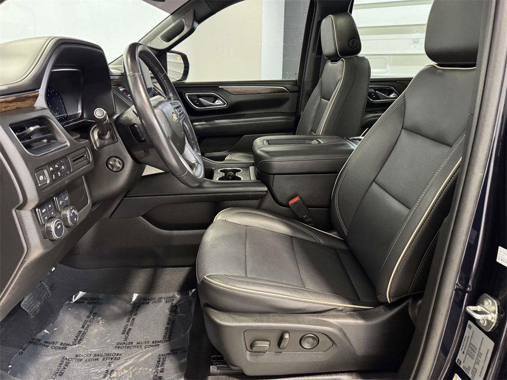 Used 2023 Chevrolet Tahoe Premier image 17