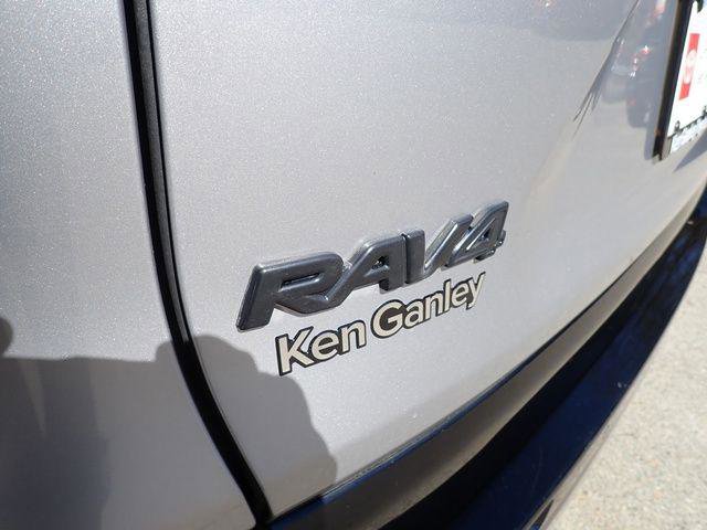 Certified 2019 Toyota RAV4 XSE image 7