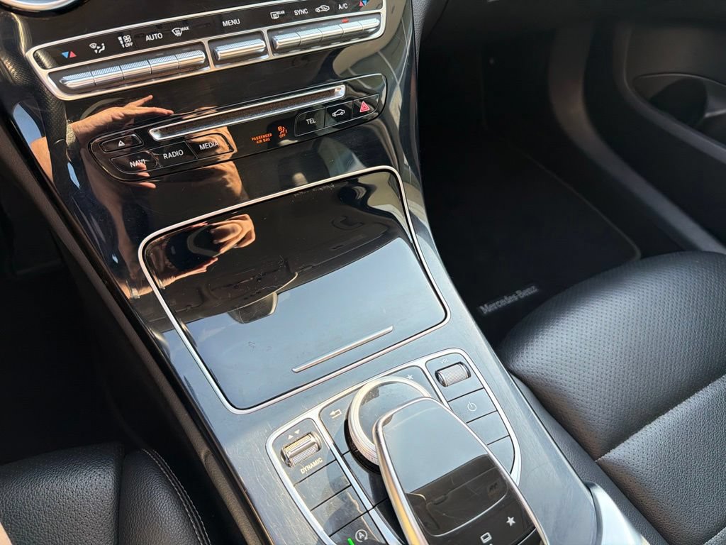 Used 2016 Mercedes-Benz C 300 Sedan image 22