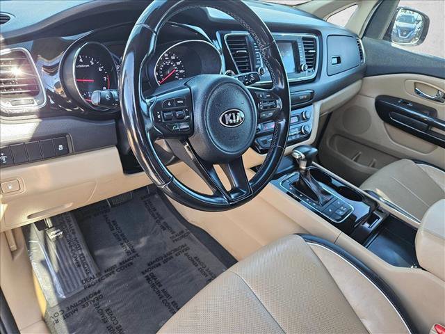 Used 2018 Kia Sedona EX image 8