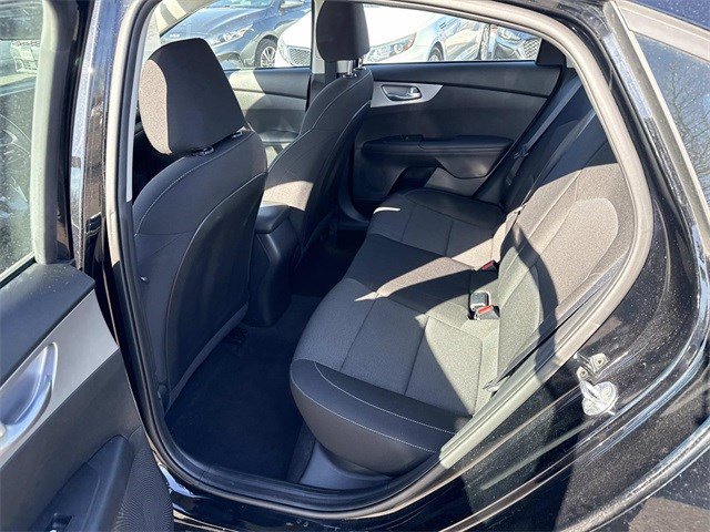 Used 2023 Kia Forte LXS image 16