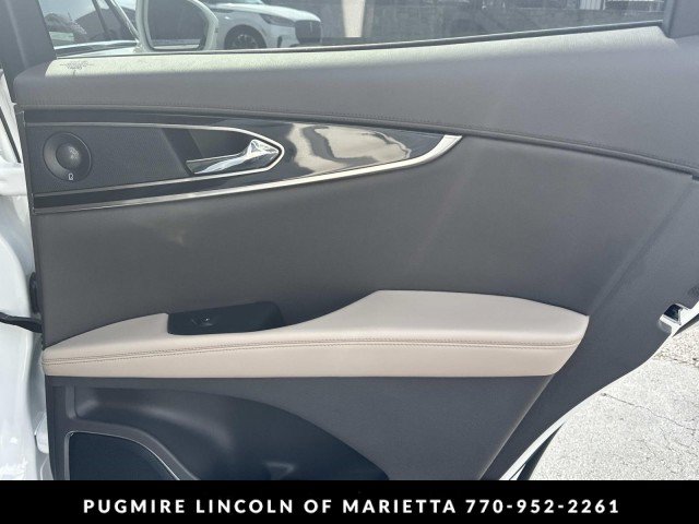 Used 2021 Lincoln Nautilus Reserve w/ Equipment Group 201A FWD image 20