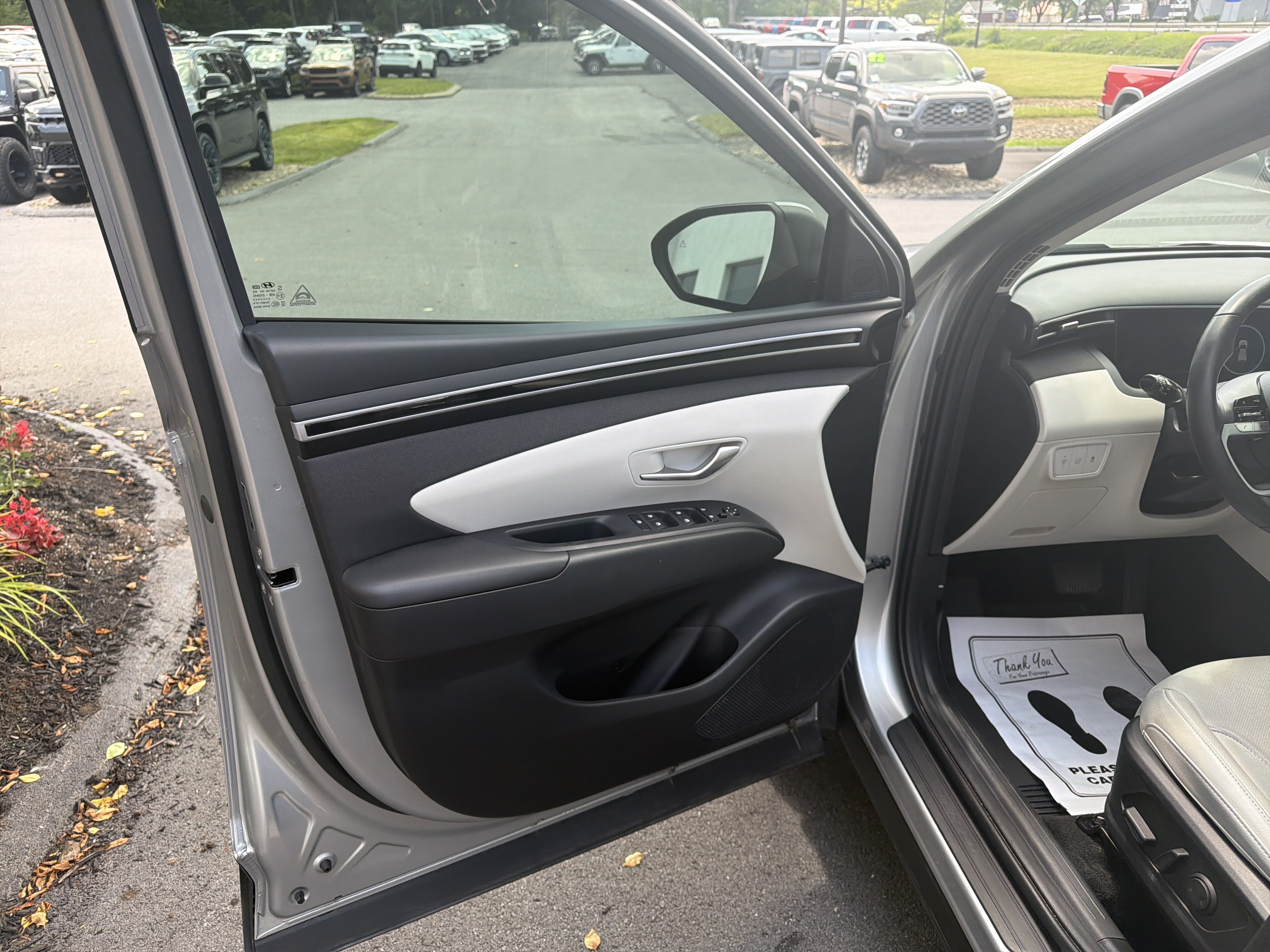 Used 2024 Hyundai Tucson SEL w/ Convenience Package AWD/4WD image 15